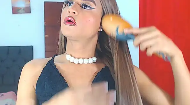 Snapshot of Valenntyna chatting on 02-08-25, 06:12 Valenntyna online show from 02-08-25, 06:12