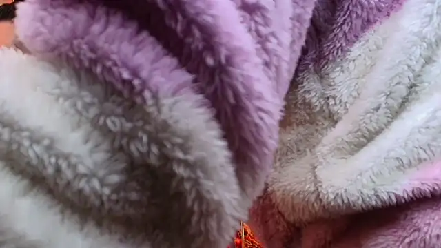 boy n girl online show from 09-12-25, 09:42