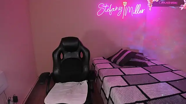 stefany miller77 online show from 01-22-25, 11:34