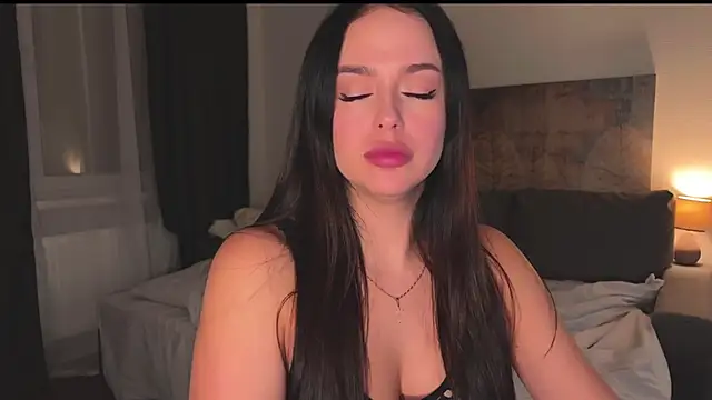 Megan Nilson online show from 02-06-25, 06:24