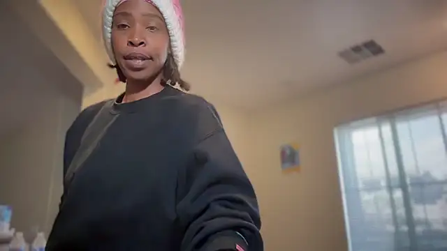 Cum2Charm online show from 11-20-25, 07:13