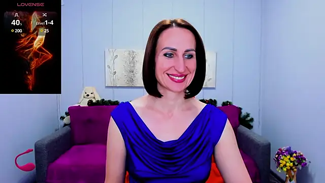 Nia Smithh online show from 12-25-24, 03:28