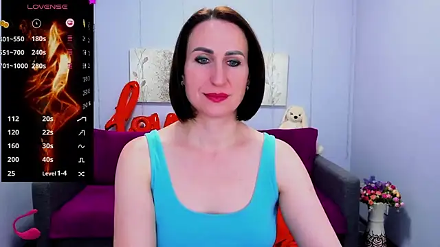 Nia Smithh online show from 03-20-25, 01:15