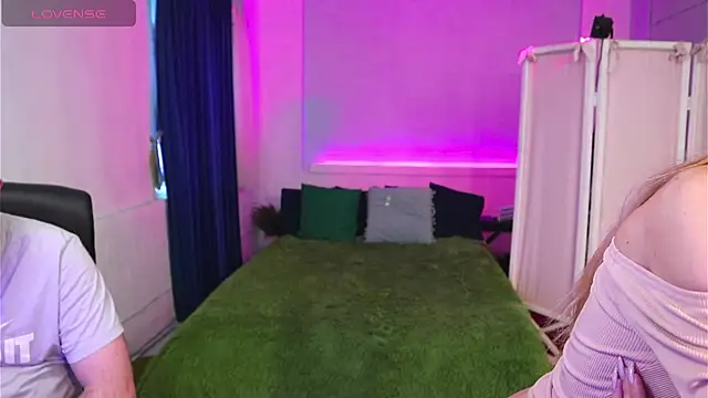 Snapshot of AlisaAleksandr chatting on 10-13-25, 04:45 AlisaAleksandr online show from 10-13-25, 04:45