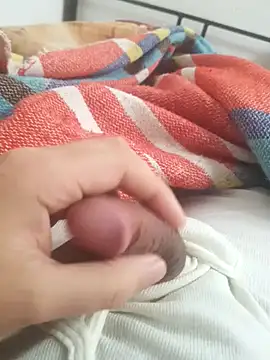 Snapshot of Ummfuss1 chatting on 01-18-25, 04:53 Ummfuss1 online show from 01-18-25, 04:53