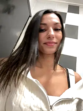 Snapshot of _MiaQueen_ chatting on 10-04-25, 07:23  MiaQueen  online show from 10-04-25, 07:23