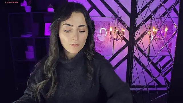 KylieMellow online show from 02-17-25, 07:42