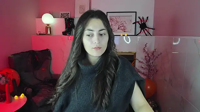 KylieMellow online show from 10-29-25, 05:20