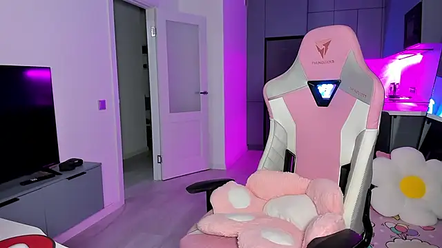 wow lovie online show from 03-10-26, 04:28