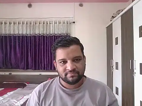 dhruv love online show from 09-22-25, 04:03