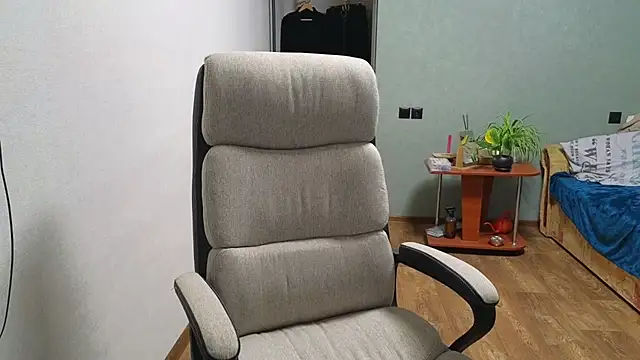 Remy Miles online show from 11-13-25, 03:33