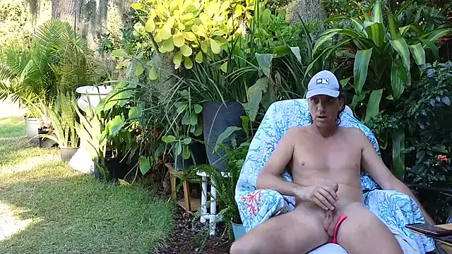 Snapshot of eliberator1777 chatting on 11-08-25, 08:51 eliberator1777 online show from 11-08-25, 08:51