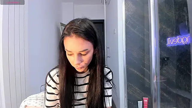 realhotfallingdevil online show from 09-22-25, 03:52