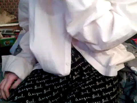 Snapshot of WildMissNiks chatting on 01-25-25, 08:31 WildMissNiks online show from 01-25-25, 08:31