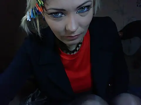 WildMissNiks online show from 04-04-26, 08:45