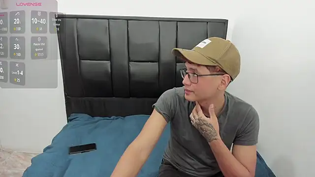 Snapshot of javieryalejandro chatting on 09-20-25, 10:11 javieryalejandro online show from 09-20-25, 10:11