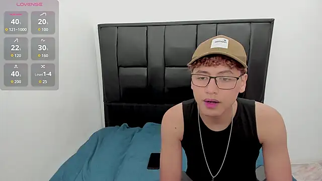 Snapshot of javieryalejandro chatting on 10-13-25, 08:09 javieryalejandro online show from 10-13-25, 08:09