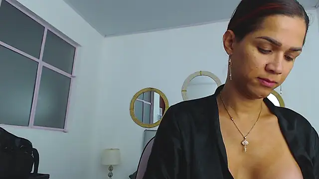 PINK  LOLA1 online show from 02-04-25, 01:34