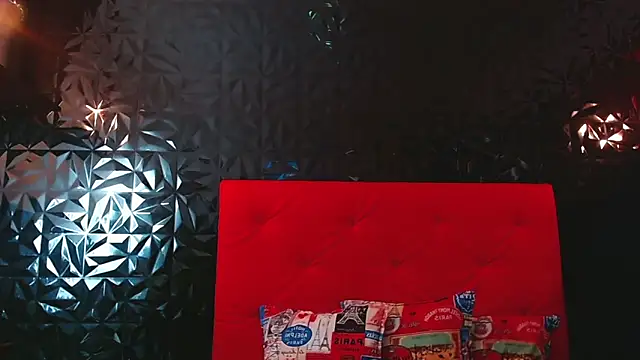 PINK  LOLA1 online show from 02-12-25, 11:30