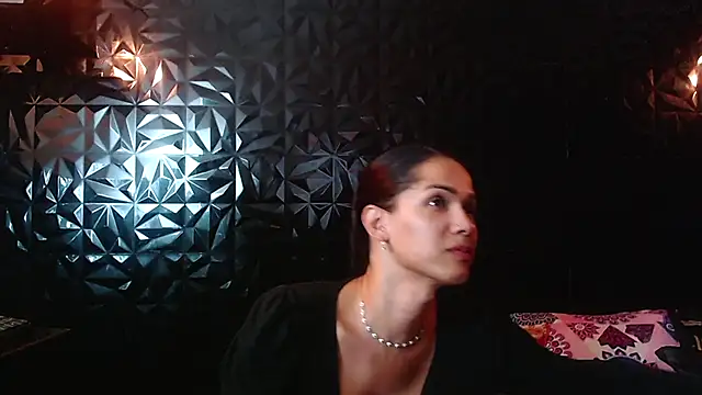 PINK  LOLA1 online show from 10-27-25, 10:36