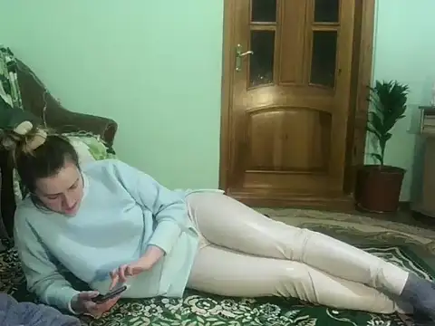 Snapshot of AngelTough20 chatting on 12-08-24, 08:04 AngelTough20 online show from 12-08-24, 08:04