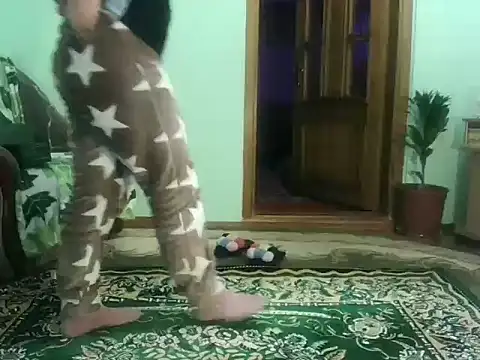 Snapshot of AngelTough20 chatting on 12-10-24, 05:22 AngelTough20 online show from 12-10-24, 05:22