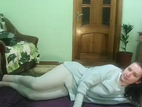 Snapshot of AngelTough20 chatting on 03-22-25, 09:21 AngelTough20 online show from 03-22-25, 09:21