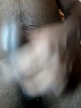 Snapshot of Sripandara1 chatting on 10-18-25, 03:46 Sripandara1 online show from 10-18-25, 03:46