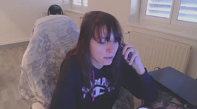 missthon0 online show from 12-11-24, 11:19