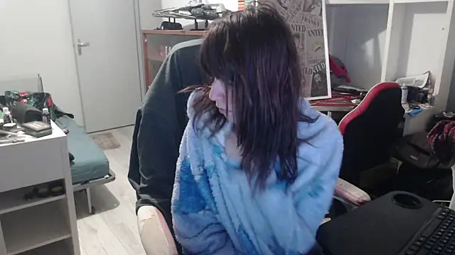 missthon0 online show from 02-02-26, 10:47