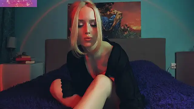 Snapshot of Linda_Roxy chatting on 03-01-25, 06:32 Linda Roxy online show from 03-01-25, 06:32