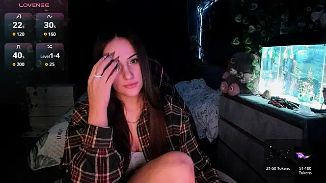 Selbi Paine online show from 12-04-25, 02:43