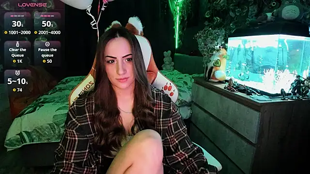 Selbi Paine online show from 02-12-26, 04:40