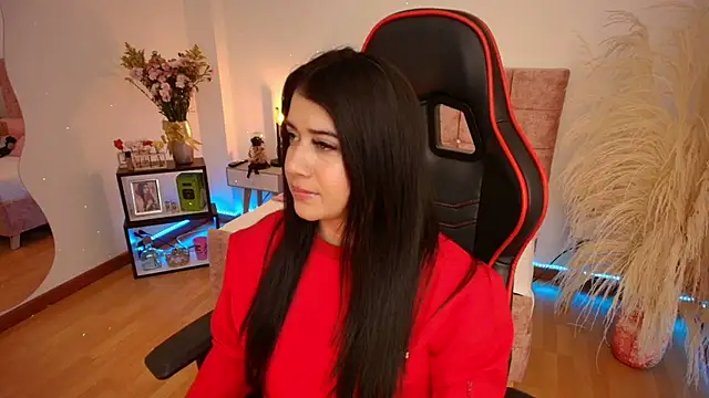 Snapshot of KallyMyller1 chatting on 12-18-24, 03:22 KallyMyller1 online show from 12-18-24, 03:22