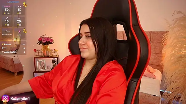 Snapshot of KallyMyller1 chatting on 01-02-25, 10:44 KallyMyller1 online show from 01-02-25, 10:44