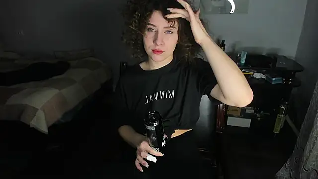 KindKristy online show from 01-25-25, 05:40