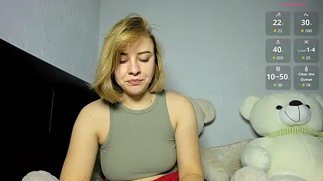 KindKristy online show from 10-21-25, 05:19