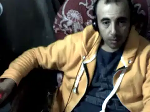 Snapshot of big_heart chatting on 01-02-25, 08:46 big heart online show from 01-02-25, 08:46