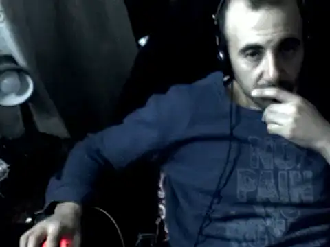 Snapshot of big_heart chatting on 02-17-25, 09:41 big heart online show from 02-17-25, 09:41