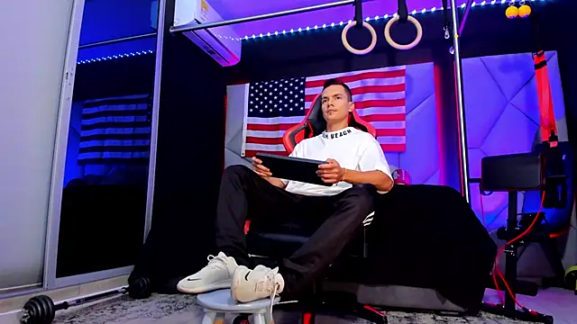 Aydenmiller96 online show from 10-08-25, 02:53