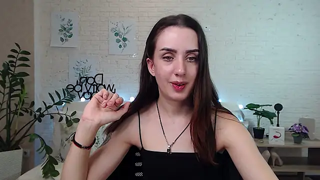 Snapshot of FranceskoJones chatting on 01-12-25, 02:56 FranceskoJones online show from 01-12-25, 02:56