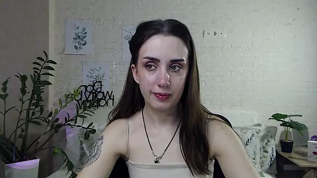 Snapshot of FranceskoJones chatting on 01-24-25, 01:03 FranceskoJones online show from 01-24-25, 01:03