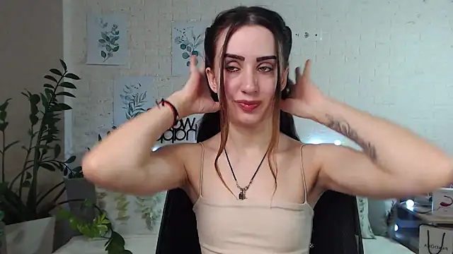 Snapshot of FranceskoJones chatting on 01-27-25, 09:11 FranceskoJones online show from 01-27-25, 09:11