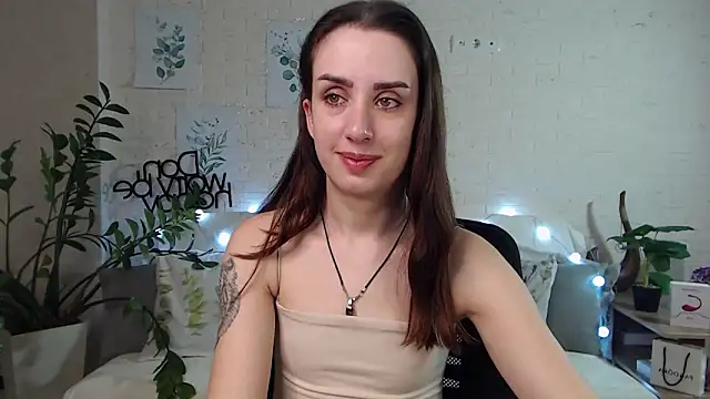 Snapshot of FranceskoJones chatting on 02-03-25, 11:47 FranceskoJones online show from 02-03-25, 11:47