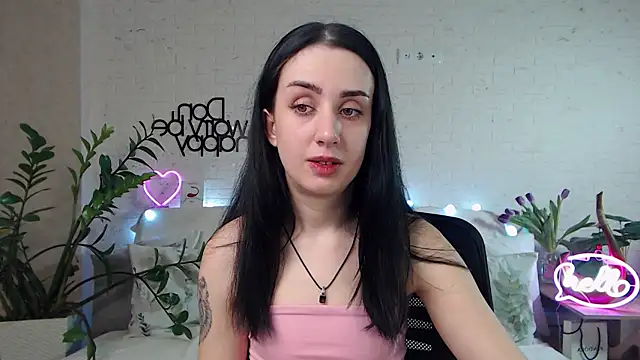 Snapshot of FranceskoJones chatting on 02-13-25, 08:45 FranceskoJones online show from 02-13-25, 08:45