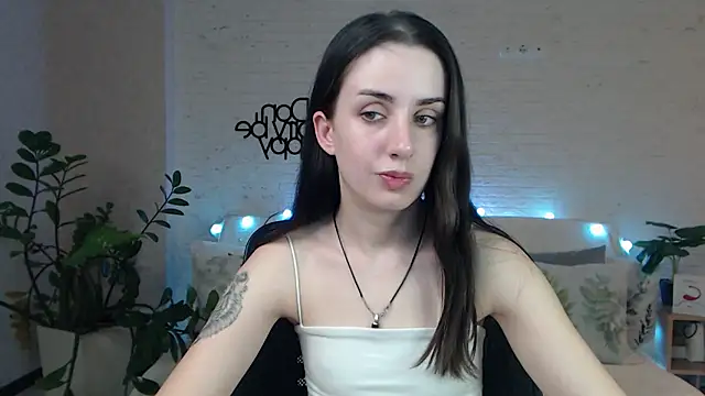 Snapshot of FranceskoJones chatting on 03-10-25, 09:40 FranceskoJones online show from 03-10-25, 09:40