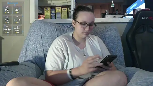 ZeTurtleMaster online show from 10-17-25, 03:10