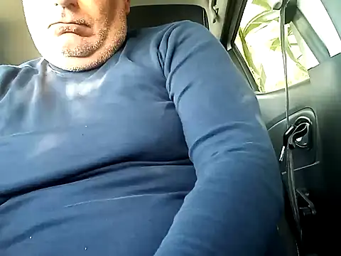 Snapshot of totino975 chatting on 12-06-24, 08:37 totino975 online show from 12-06-24, 08:37