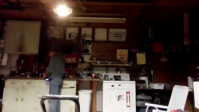 Snapshot of justinewe69 chatting on 10-23-25, 03:28 justinewe69 online show from 10-23-25, 03:28