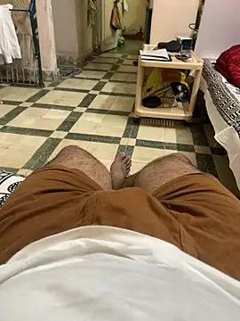 Snapshot of Rocky_1907 chatting on 03-21-25, 09:34 Rocky 1907 online show from 03-21-25, 09:34